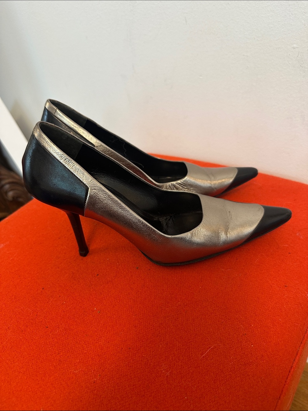 Narciso Rodriguez Women's Two-Tone Pointed Toe Pumps - Black & gold